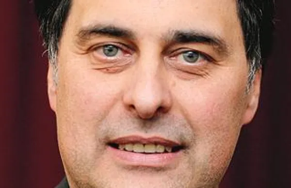 Državni svetniki so v drugem poskusu za predsednika državnega sveta izvolili Mitjo Bervarja, ki ga je predlagala interesna skupina negospodarskih dejavnosti