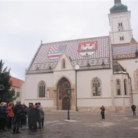 Med sprehodom po Zagrebu so si ogledali tudi trg in cerkev sv. Marka