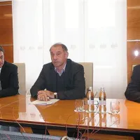 Novogoriški župan Matej Arčon ter Črtomir Špacapan in Bruno Mihelj iz RRA so prepričani, da bodo mladi zagrabili priložnost 