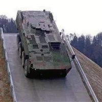 Finsko tožilstvo v primeru Patria obtožilo &scaron;est ljudi