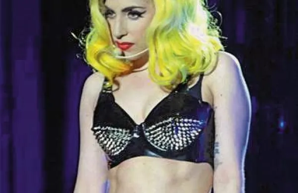 Na spletnem iskalniku Najdi.si so med drugim poizvedovali, ali je Lady Gaga moški 