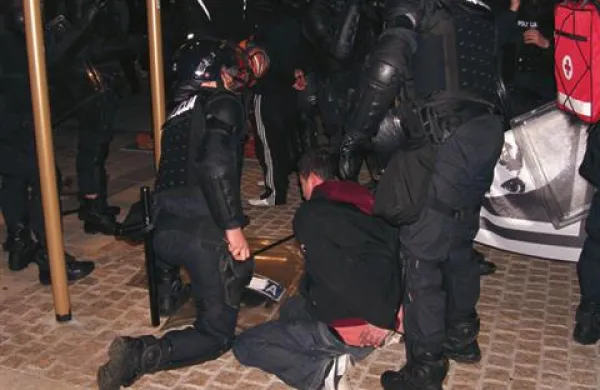 Na okrajnem sodišču v Mariboru so danes razpisani predobravnalni naroki za 12 priprtih po nedavnih uličnih protestih proti županu Francu Kanglerju
