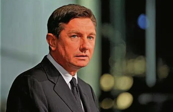 Borut Pahor je na slavnostni seji DZ danes prisegel kot četrti predsednik republike v samostojni Sloveniji
