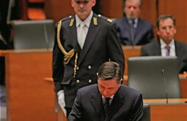 Pahor si bo prizadeval za dogovor politike o ukrepih za izhod iz krize
