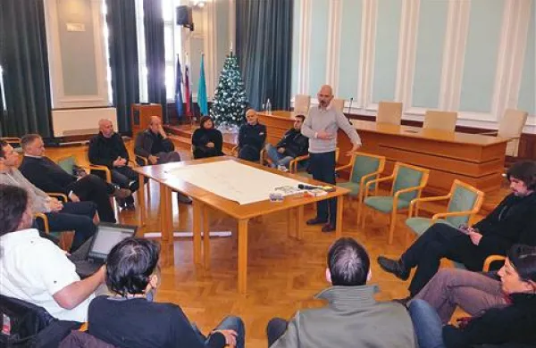  V Novi Gorici so odprli prostor za razpravo o tem, kaj narediti, da bo vsem boljše