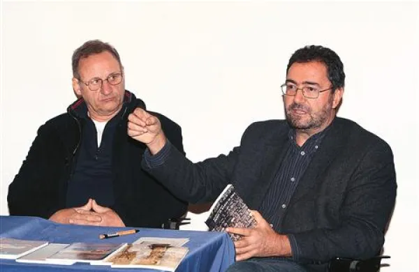 Srečko Gombač je knjigo predstavil v družbi Franca Jurija