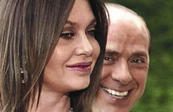 Nekdanji italijanski premier Silvio Berlusconi se je tudi uradno ločil od svoje nekdanje žene Veronice Lario, vendar ji bo moral plačevati po tri milijone evrov preživnine na mesec, kar na leto nanese skupno 36 milijonov evrov