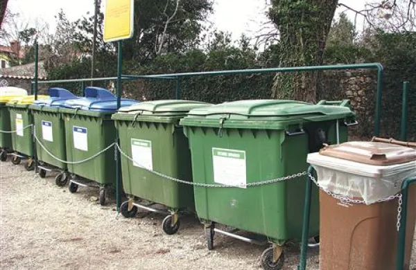 Zneski na položnicah se bodo najbolj dvignili zaradi podražitve smetarine 