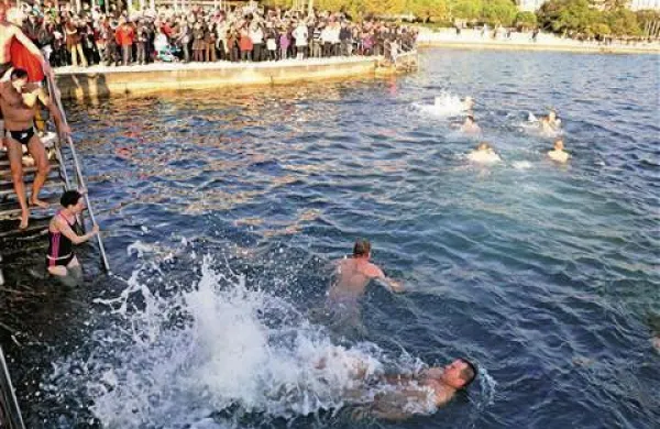 Portoro&scaron;ki skok v novo leto