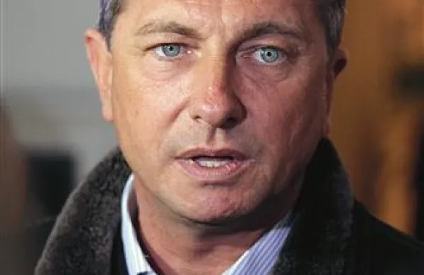Predsednik republike Borut Pahor se odreka uporabi brunarice pri petem jezeru v okviru kompleksa Gradu Brdo