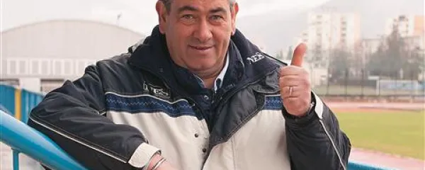 Igor Malalan: “Na medijskem področju je kriza. Vseeno sem dal pobudo naši urednici, da bi ustvarili humoristični dnevnik, podobnega kot  je v Italiji Striscia la notiza. Ampak za tako stvar je treba imeti veliko uredništvo, ki bi delalo ves dan, da bi se iz tega izcimilo 10-15 minut humornega dnevnika.”