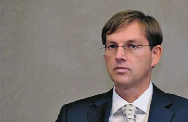 Predsednik države Borut Pahor h kandidaturi za varuha človekovih pravic spodbuja pravnika Mira Cerarja