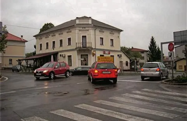 Žarišče potresa je bilo v okolici Pivke Foto: Lori Ferko