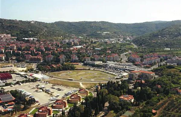  Na območju med TPC in Marino v Luciji načrti predvidevajo nov zdravstveni dom, knjižnico, lekarno, pošto, tržnico, veliko zelenja, pa tudi nova stanovanja  