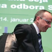 Erjavec: Jan&scaron;a lahko odstopi tudi iz Azerbajdžana