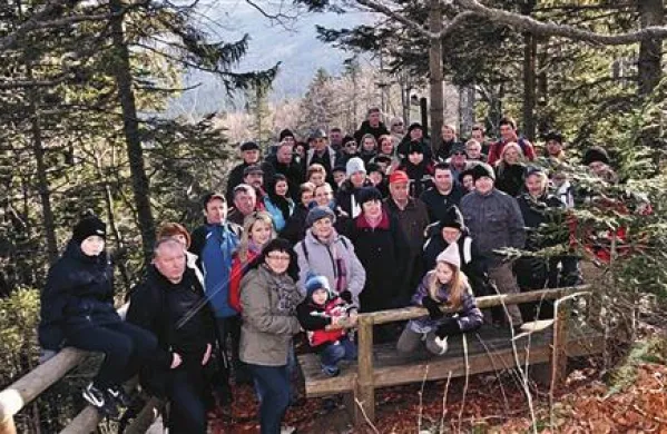 Približno 50 prebivalcev in sodelavcev Krajinskega parka Kolpa je obiskalo Notranjsko in Primorsko