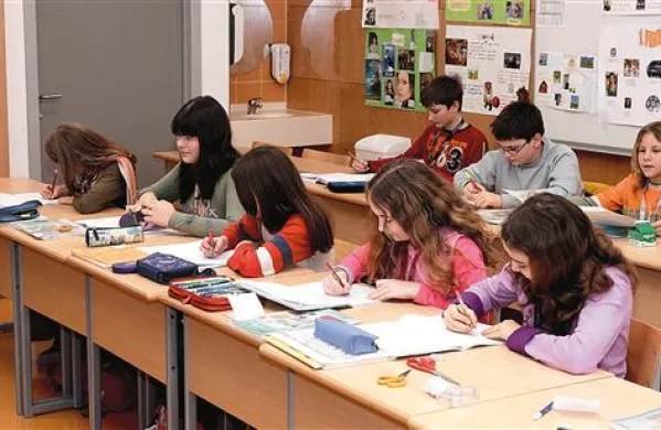 V osnovnih šolah napovedujejo, da bodo v času stavke poskrbeli za otroke brez varstva