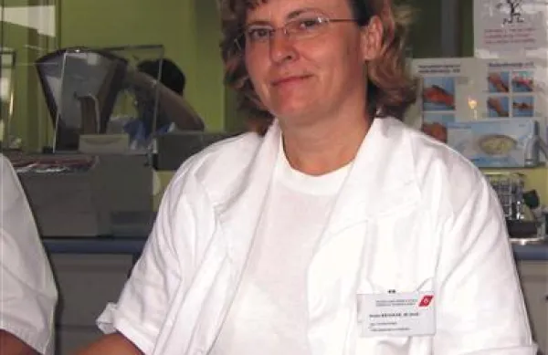 Irena Kramar: “V imenu bolnikov, ki jim je kri rešila življenje in v imenu  dejavnosti se iskreno zahvaljujem  zvestim  darovalcem krvi za njihovo humanost.”  