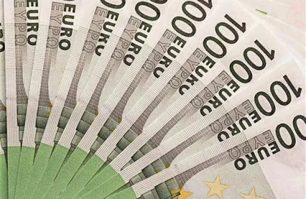 Slovenija je  lani od februarja do konca decembra iz proračuna EU dobila povrnjenih za 481 milijonov evrov oziroma v povprečju 43 milijonov mesečno