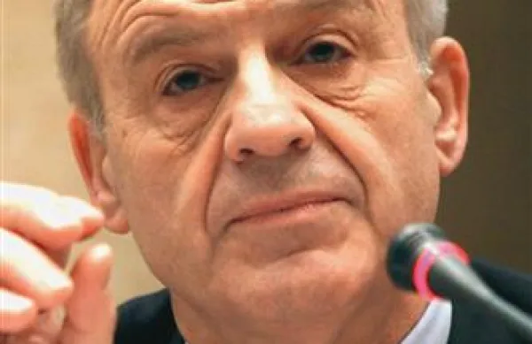 Corrado Clini: “Sprejetje tako pomanjkljivega projekta bi bilo še posebej v Evropi težko razumljivo.”
