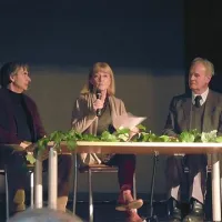 O internaciji otrok v italijanskih koncentracijskih taboriščih   so spregovorili (z leve) Boris Gombač iz Narodnega muzeja Slovenije, Metka Gombač iz Arhiva RS in nekdanji interniranec Herman Janež  