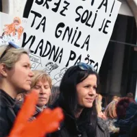 Jasno sporočilo vladi: Borili se bomo naprej!