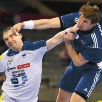 Peter Pucelj (levo) je odlično zamenjal poškodovanega Dragana Gajića, ki  ob uvrstitvi v polfinale ni mogel zadržati solz sreče 