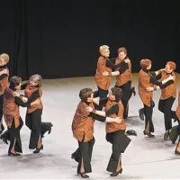 Plesalke skupine Štorovke so živi dokaz, da je človek toliko star,  kolikor se počuti