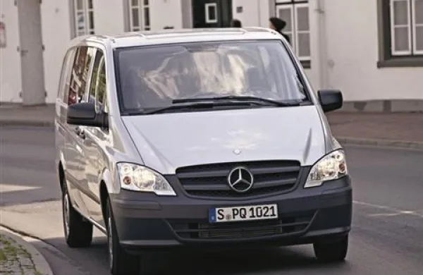 Hidria bo proizvajala ključne dele novih volanskih sistemov za novo limuzino Mercedesovega razreda E ter kombijev vito (na fotografiji) in viano