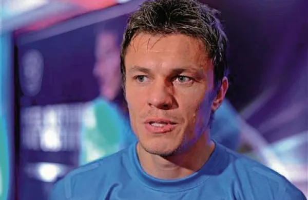 Zaradi poškodbe stegenske mišice Zlatko Dedić v sredo ne bo igral za reprezentanco Slovenije proti BiH 