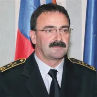 Danimir Rebec: “Treba je upoštevati, da v teh razmerah, ko nas je toliko, kolikor nas je, ukrepamo na podlagi prioritet. V primerih, ko ni ogroženo življenje, prijavitelji lahko počakajo.” 