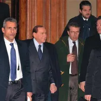 Silvio Berlusconi v Trstu: o dvojezičnosti se bo pozanimal