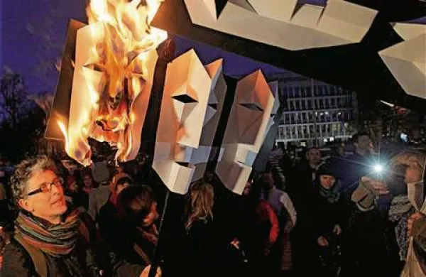 Protestival z glasbo, plesom in besedami