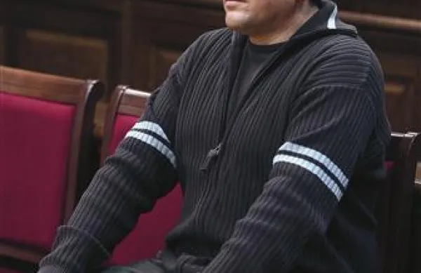 Matevž Jenko na preobravnavnem naroku ni priznal krivde, tudi včeraj je vztrajal, da o kokainu ne ve ničesar
