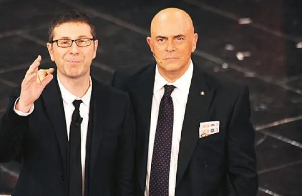 Glavni gost večera, komik Maurizio Crozza in voditelj Fabio Fazio