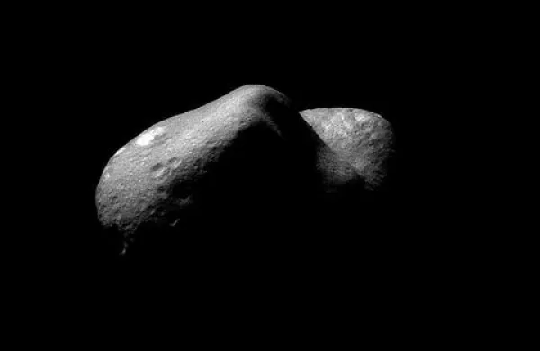 Zemljo bo danes preletel približno  50 metrov velik asteroid, ki se bo našemu planetu približal na nekaj manj kot 28.000 kilometrov