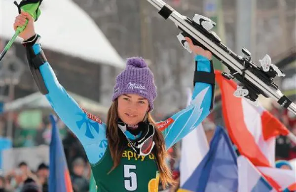 Tina Maze je včeraj osvojila še tretjo medaljo na svetovnem prvenstvu v Schladmingu