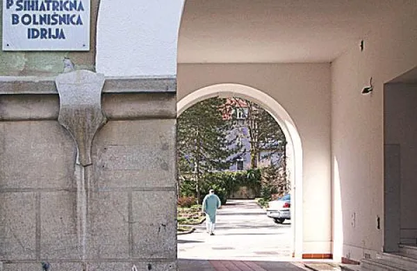 V Psihiatrični bolnišnici Idrija so uspešno sklenili proces mednarodne akreditacije po standardu NIAHO