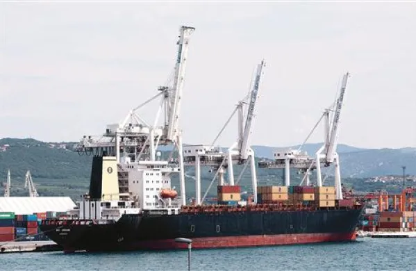 Lu&scaron;ki punt proti prodaji podjetja
