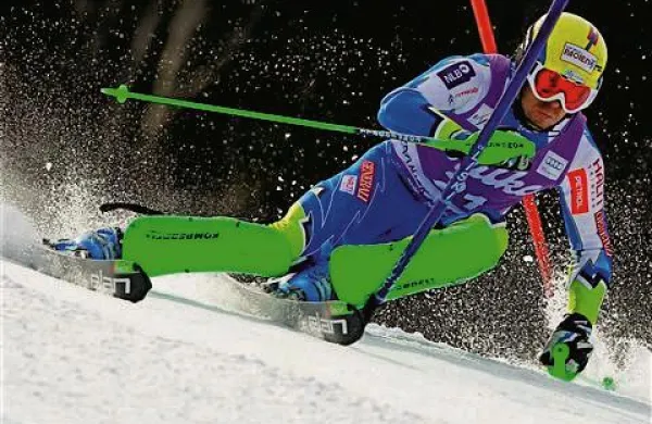 Mitja Valenčič je bil na slalomu na svetovnem prvenstvu v alpskem smučanju v Schladmingu deseti (fotografija je iz arhiva) Foto: STA