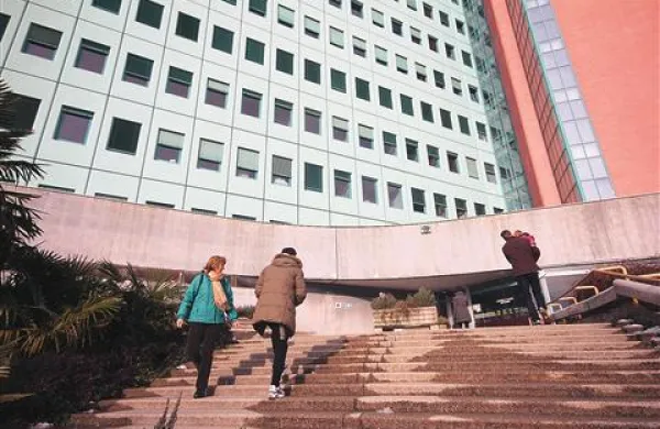 Svet zavoda ne bo opredeljeval do nesoglasij, ki so nastala zaradi negovalnega oddelka šempetrske bolnišnice