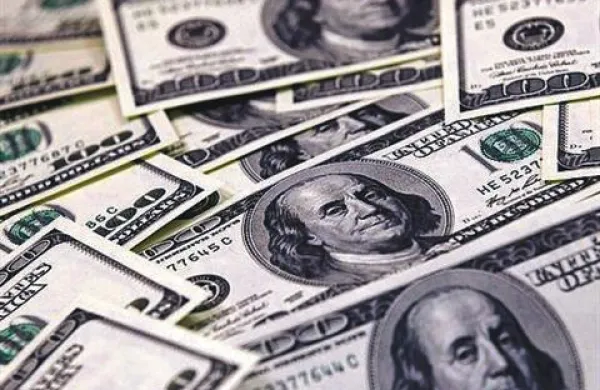 Skupno so ruski milijarderji “težki” 450 milijard dolarjev