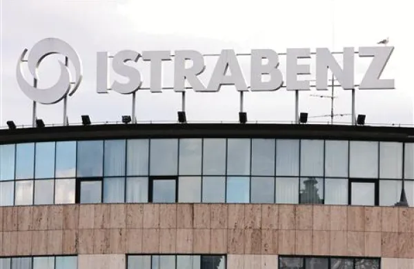  Istrabenzova uprava išče dogovor z bankami upnicami glede  dolga; če ga ne bo našla, koprskemu finančnemu holdingu grozi stečaj 
