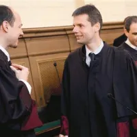 Igor Bavčar in Boško Šrot včeraj nista prišla na sodišče na predobravnavni narok; glavna obravnava se bo začela 19. marca 