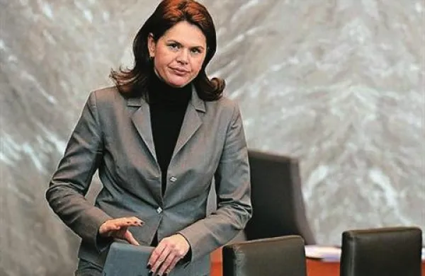 Začasna vodja PS Alenka Bratušek