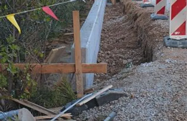 Nekateri imajo raje makadam kot asfalt