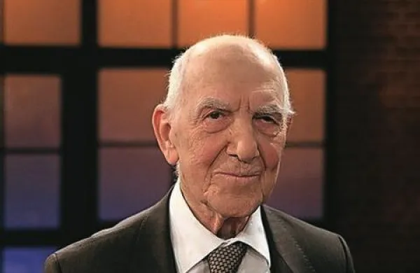 V starosti 95 let je ponoči umrl Stephane Hessel, avtor knjige Dvignite se!
