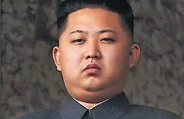 Severna Koreja je danes zagrozila, da bo preklicala premirje, s katerim se je leta 1953 končala vojna med Južno in Severno Korejo (na fotografiji vodja države Kim Jong Un)