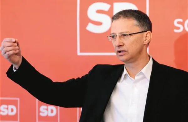 V soboto se bodo SD-jevci uradno odločali o vstopu v koalicijo
