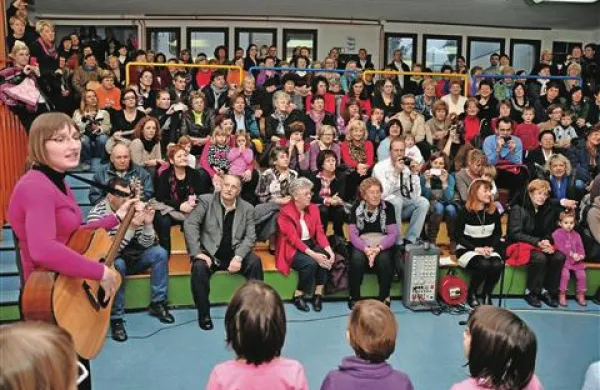 Člani Društva upokojencev Škofije so pripravili praznovanje dneva žena